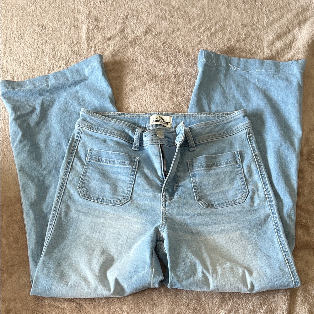 Jordache Light Blue Straight Leg Women's Jeans